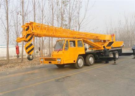 100T及以下汽车吊