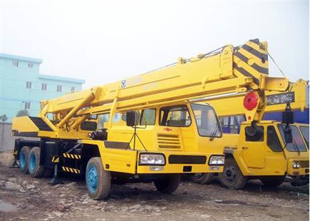 100T及以下汽车吊